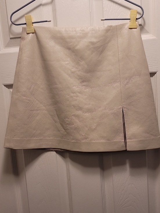 Sunday Best Dresses & Skirts - Sunday Best Cream Faux Leather Mini Skirt with Front Slit, Size 4
